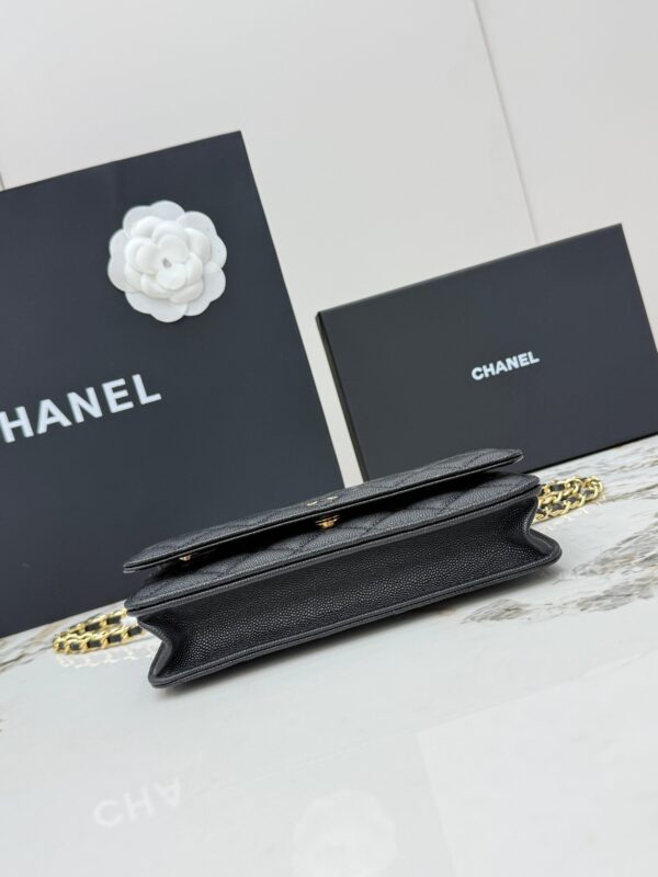 sy_no_7F9F1F7AAFB87273B555522F185EDB92_3 Black Quilted Textured Calfskin WOC Chain Wallet