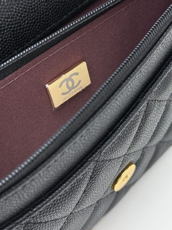 sy_no_7F9F1F7AAFB87273B555522F185EDB92_8 Black Quilted Textured Calfskin WOC Chain Wallet