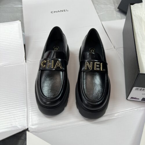 sy_no_8052623E42AC9A75E28E0204D7D478FB_0 Black Patent Leather Chunky Platform Loafers