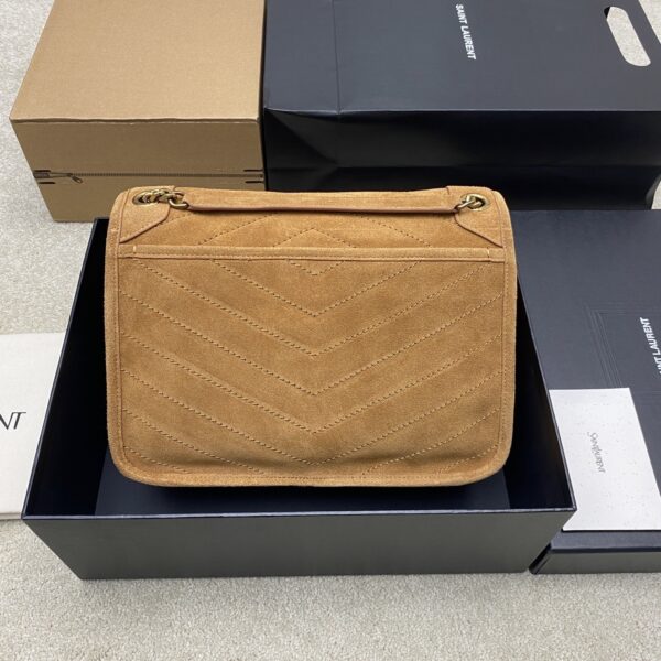 sy_no_80F53455E612BFA4F1934EFAE8F3DDA9_1 YSL Niki Medium Bag – Caramel Suede & Gold