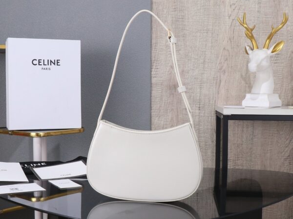 sy_no_813D7249D46ECD0754FB1D6A2CFF56B2_3 Tilly Medium Shoulder Bag – Glossy Calfskin