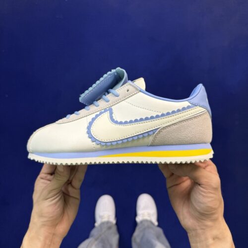 Nike Cortez “Scallop” Custom – Retro Wave-Edge Sneakers