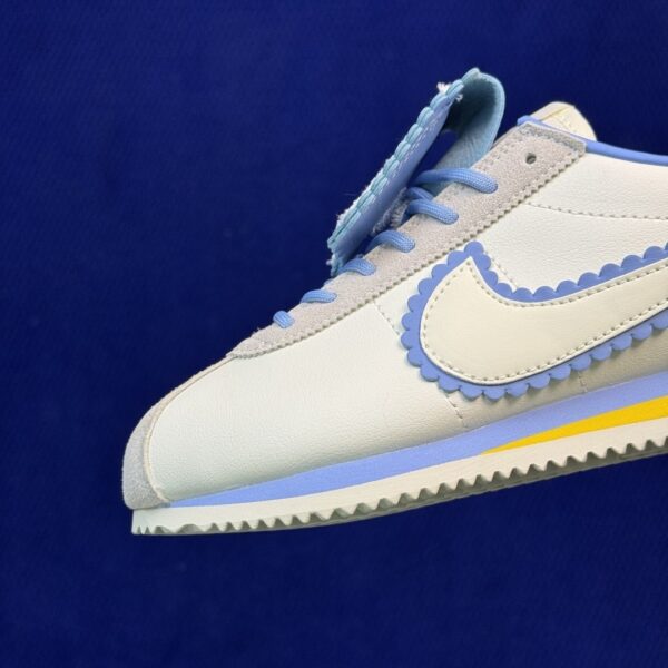 sy_no_8207399EA8AFC31D1B27FD61AA8549AD_6 Nike Cortez “Scallop” Custom – Retro Wave-Edge Sneakers