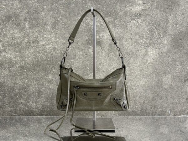 sy_no_8326DDB426E1B41B1F3646984EAB53D2_0 BALENCIAGA*LE CITY Moto