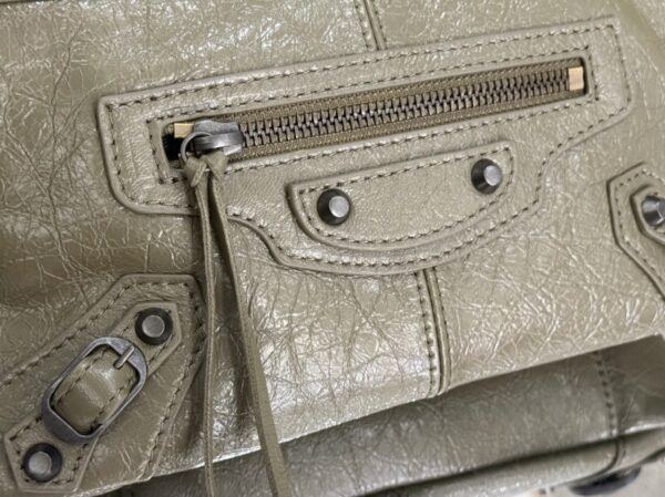 sy_no_8326DDB426E1B41B1F3646984EAB53D2_4 BALENCIAGA*LE CITY Moto