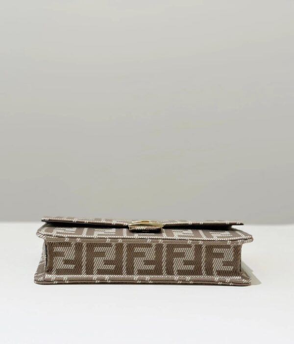 Fendi Baguette Chain Wallet – Gray Denim