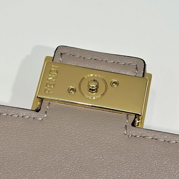Fendi Baguette Chain Wallet – Gray Denim