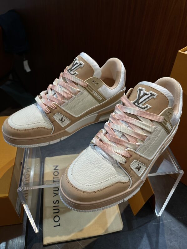 Louis Vuitton LV Trainer Milk Tea & Beige Retro Sneakers