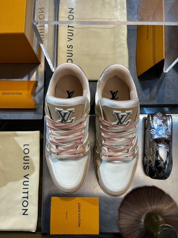 Louis Vuitton LV Trainer Milk Tea & Beige Retro Sneakers
