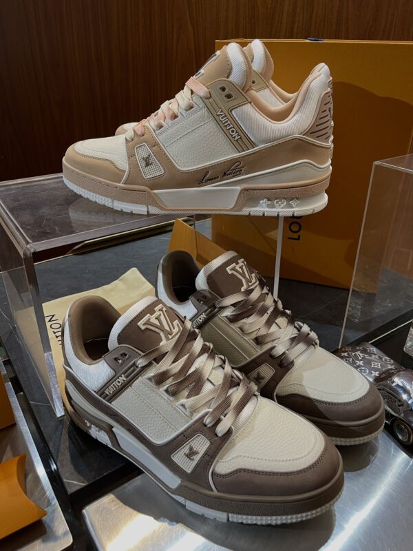 Louis Vuitton LV Trainer Milk Tea & Beige Retro Sneakers
