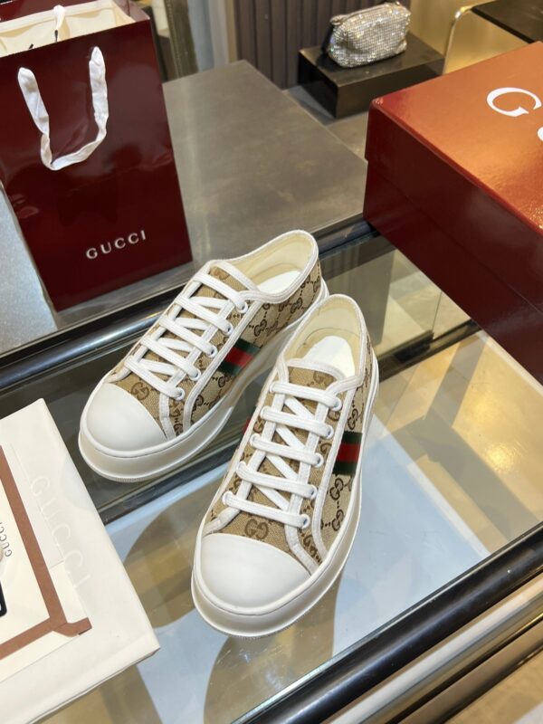 sy_no_8522B7535EA13FFE7F63FBC3CBF17E71_2 Gucci Re-Web Sneaker in Beige GG Canvas with Green & Red Web