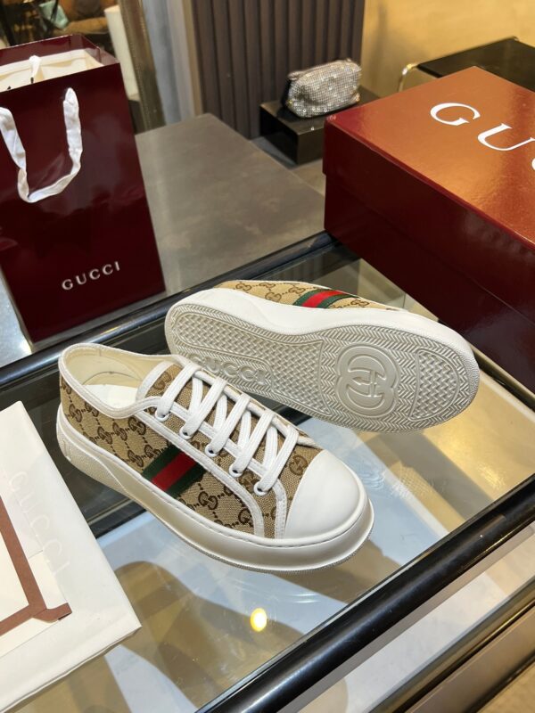 sy_no_8522B7535EA13FFE7F63FBC3CBF17E71_8 Gucci Re-Web Sneaker in Beige GG Canvas with Green & Red Web