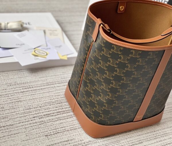 sy_no_86DF74CD0D0649AF4181CAD6F61F14EB_2 CELINE Women's Triomphe Canvas Small Bucket Bag (Shoulder/Crossbody)
