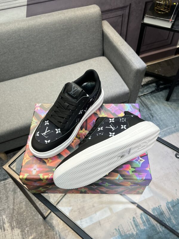 sy_no_870F345387F75C448563A06F041C1BDF_2 Louis Vuitton Monogram Jacquard Canvas & Black Leather Low-Top Sneakers