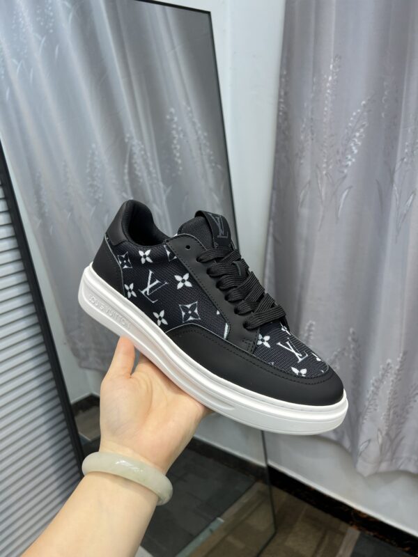 sy_no_870F345387F75C448563A06F041C1BDF_4 Louis Vuitton Monogram Jacquard Canvas & Black Leather Low-Top Sneakers