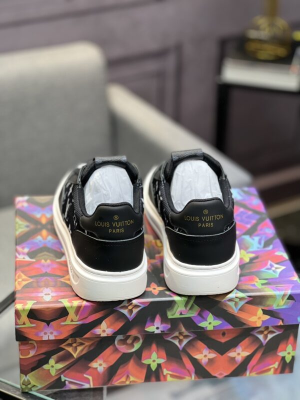 sy_no_870F345387F75C448563A06F041C1BDF_6 Louis Vuitton Monogram Jacquard Canvas & Black Leather Low-Top Sneakers