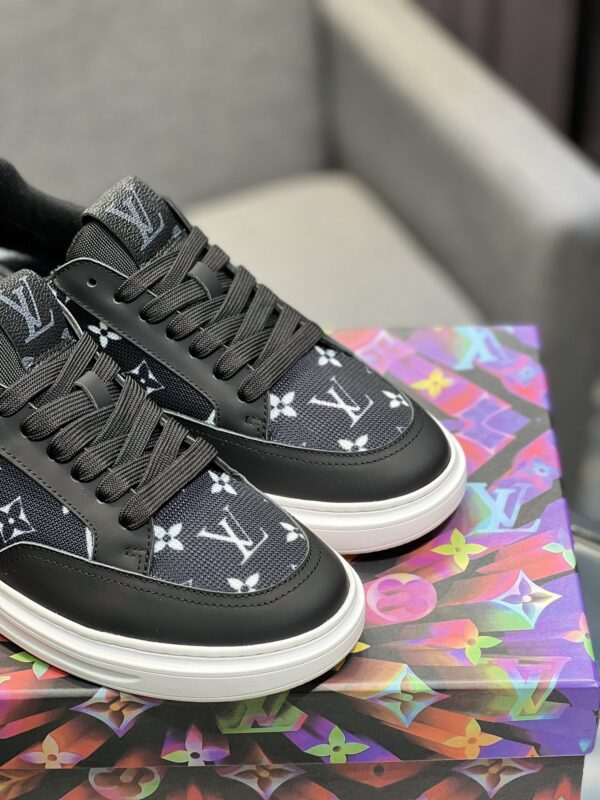 sy_no_870F345387F75C448563A06F041C1BDF_7 Louis Vuitton Monogram Jacquard Canvas & Black Leather Low-Top Sneakers