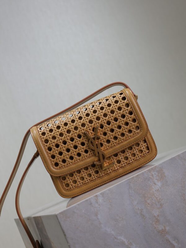 sy_no_881DEF8200C4684618E89D1CD2B8DA4E_1 Solferino Box 19cm Bag – Beige Bamboo & Leather