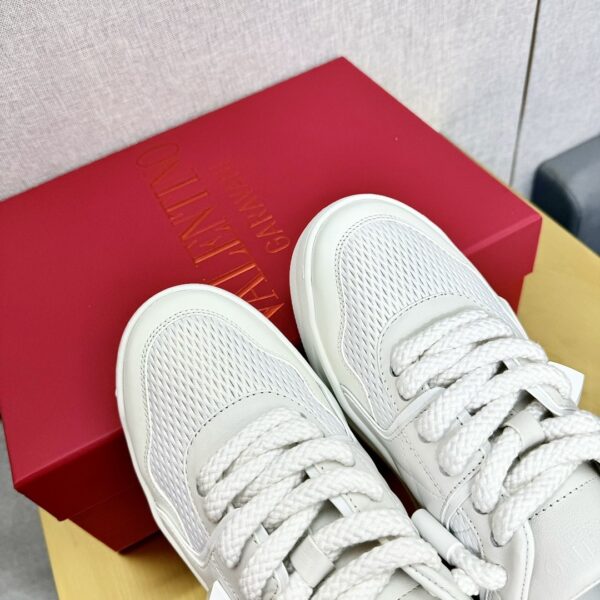 Valentino Garavani One Stud XL / Freedots White Platform Sneakers