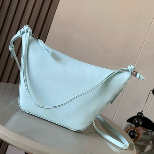 sy_no_899013A87EAB48391A93201AB21BEE1B_0 LOEWE Hammock Hobo Shoulder Bag