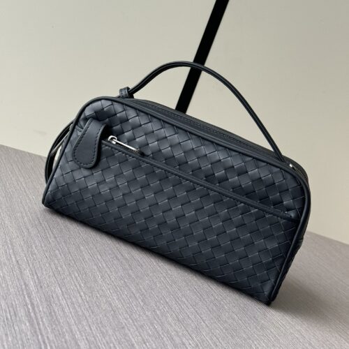 sy_no_8A1C5840289EB2B0C9BCAA24D235C49D_0 Double-Zip Clutch Bag – Black Woven Leather