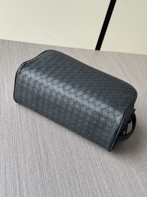 sy_no_8A1C5840289EB2B0C9BCAA24D235C49D_6 Double-Zip Clutch Bag – Black Woven Leather