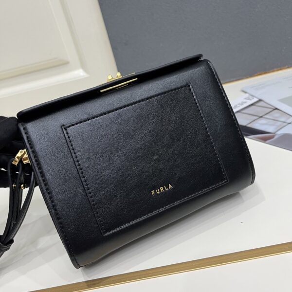 sy_no_8A58D61C19F6D21FDA20023892C103A0_3 FURLA Vintage Frame Crossbody Bag – Black