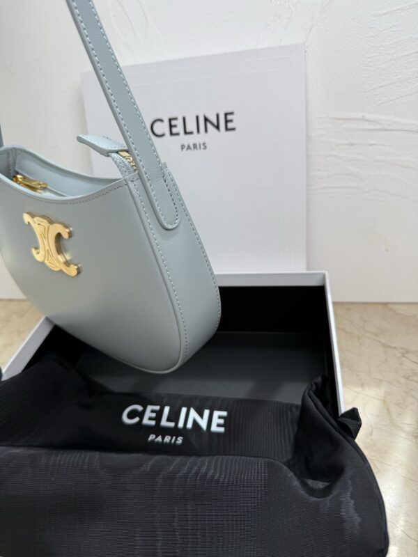sy_no_8A6D17953A3FD1332DAA677AE858E0F2_2 Tilly Medium Bag – Glossy Calfskin