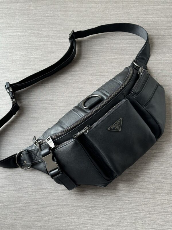 sy_no_8AECAB39A0F540EB3580FCDCFB3A1D2E_7 Large-Capacity Crossbody Chest Bag – Black