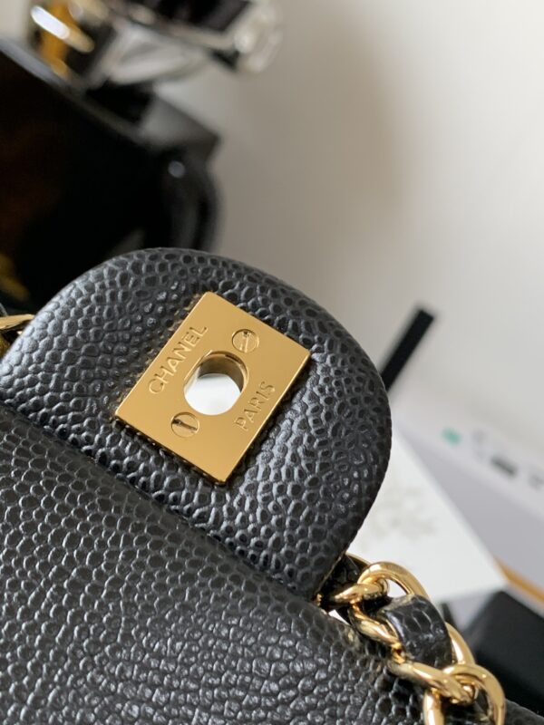 sy_no_8AED357CFFE7547BEAAE47D58EB508EC_6 Chanel Black & Gold Caviar Leather Classic CF Quilted Chain Bag
