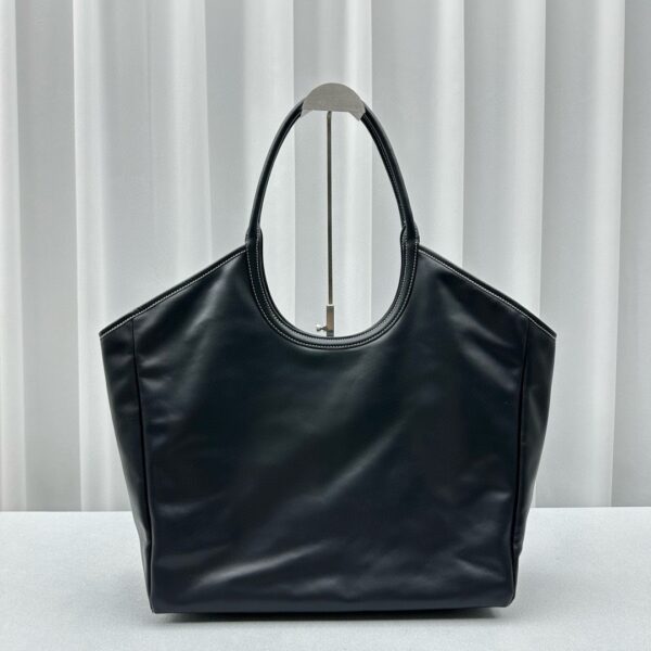 sy_no_8AFDB6627FE818767454F605F1CD1851_1 Black Smooth Leather Large Shoulder Tote