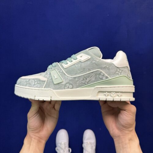 sy_no_8C25381581046A798F5F568A9D56FEF0_0 Louis Vuitton LV Trainer Mint Green Monogram Denim Retro Sneakers