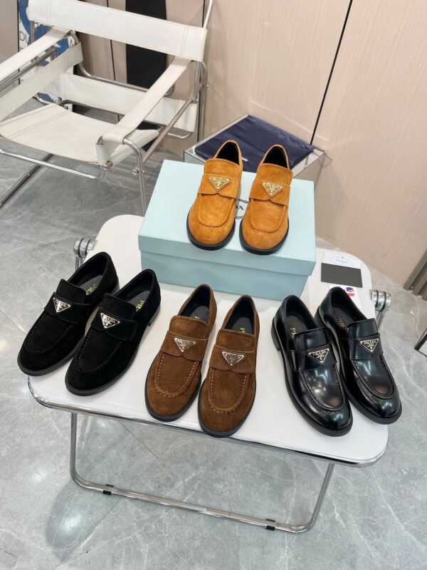 sy_no_8CC69B729E31E00840D71A5D6AD9EFBD_8 Black Glossy Leather Classic Flat Loafers