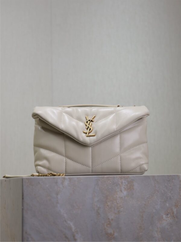 sy_no_8CDB1C548185EF8A88B1EF10AB1223DE_0 YSL Loulou Mini Double-Chain Bag – White Lambskin