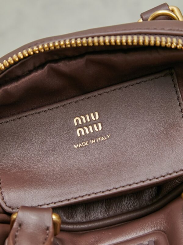 Miu Miu Women’s Arcadie Calfskin Bowling Bag – Vintage-Style Shell Bag (Suitable for Commuting; Shoulder, Crossbody, or Hand-Carry)