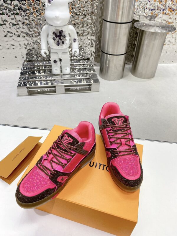 sy_no_8F11C2A627D855EFB9F234024A6CFDC7_3 Louis Vuitton LV Trainer Hot Pink & Brown Rhinestone Retro Sneakers