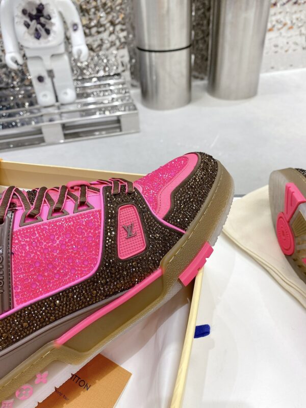 sy_no_8F11C2A627D855EFB9F234024A6CFDC7_6 Louis Vuitton LV Trainer Hot Pink & Brown Rhinestone Retro Sneakers
