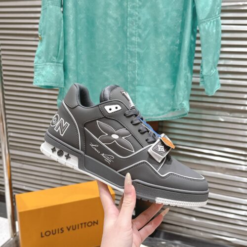 sy_no_905E3339459F06258EA362276D68A499_0 Louis Vuitton LV Trainer Dark Charcoal Grey & White Contrast Sneakers