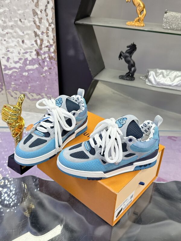 sy_no_905FF48D43903F33CB06BC6121A8EE4F_3 Louis Vuitton LV Skate Blue, Grey & Navy Retro Skate Sneakers