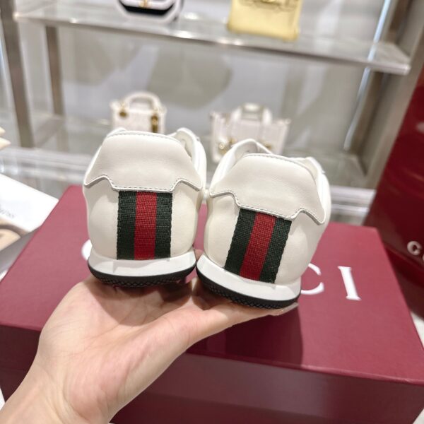 Gucci White Leather Low-Top Sneaker with Green/Red Web Tag