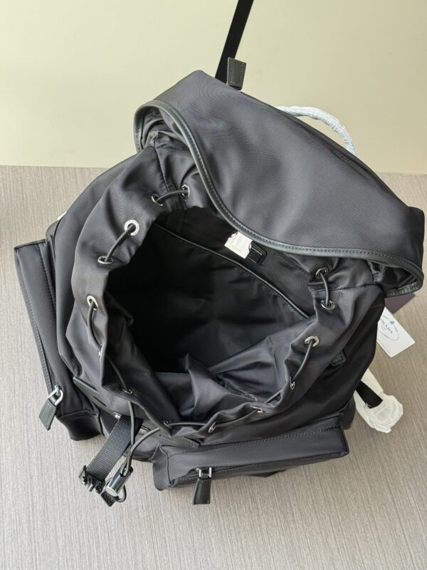 Parachute Nylon & Calfskin Backpack – Black