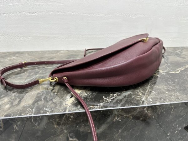 sy_no_912BC44C7654779A24188AFEB448CA9F_5 Celine Soft Triomphe Halfmoon Bag