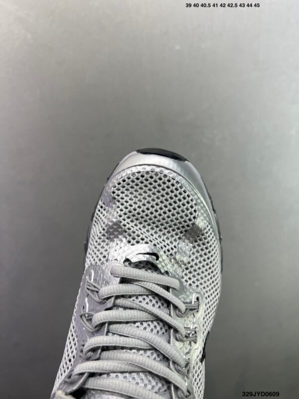 sy_no_92AA428614A41F33309D3D3FD18511E3_4 Nike Air Max 2013 – Metallic Silver / Grey