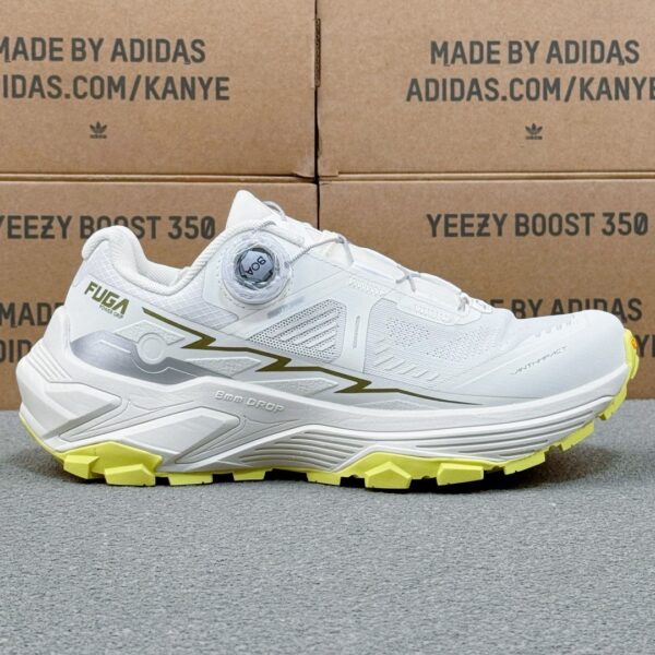 sy_no_92EE5D5F80C78194BAEFD895BB31A63A_0 White, Olive Green & Neon Yellow Professional Trail Running Shoes