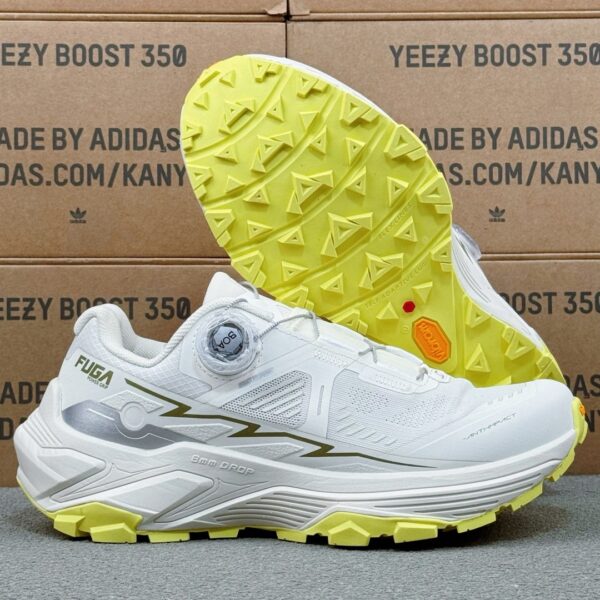 sy_no_92EE5D5F80C78194BAEFD895BB31A63A_1 White, Olive Green & Neon Yellow Professional Trail Running Shoes