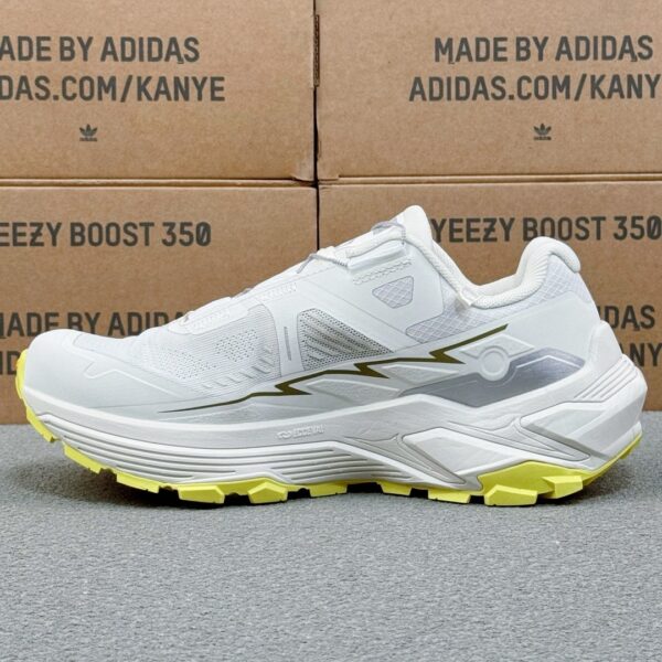 sy_no_92EE5D5F80C78194BAEFD895BB31A63A_3 White, Olive Green & Neon Yellow Professional Trail Running Shoes