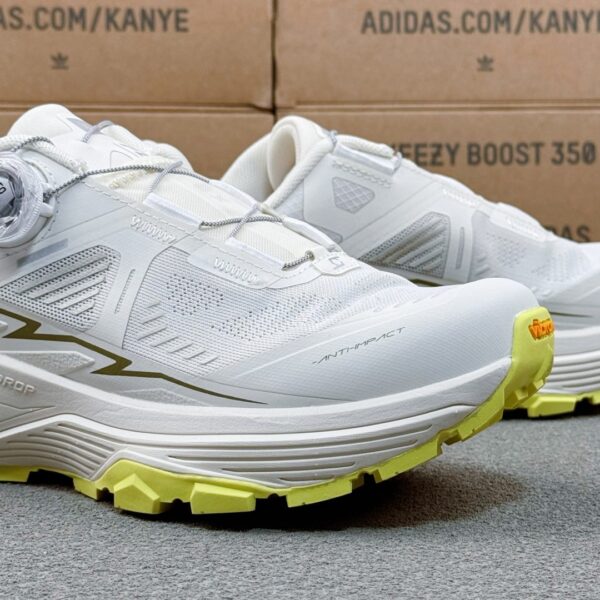 sy_no_92EE5D5F80C78194BAEFD895BB31A63A_6 White, Olive Green & Neon Yellow Professional Trail Running Shoes