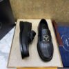 sy_no_933540030BD116A210F491B3F7EDA02E_7 Prada Black Calfskin Metal Logo Loafers