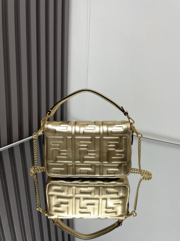 sy_no_9399D2F0F072E66F81A2A3ED0720404D_4 Fendi Baguette Small Handbag – Gold Metallic Leather
