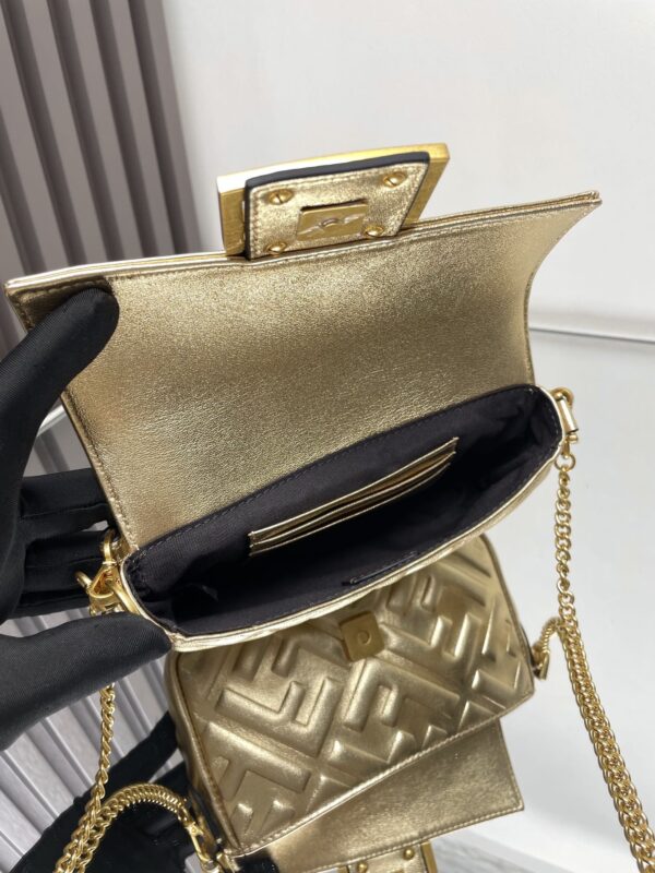 sy_no_9399D2F0F072E66F81A2A3ED0720404D_6 Fendi Baguette Small Handbag – Gold Metallic Leather